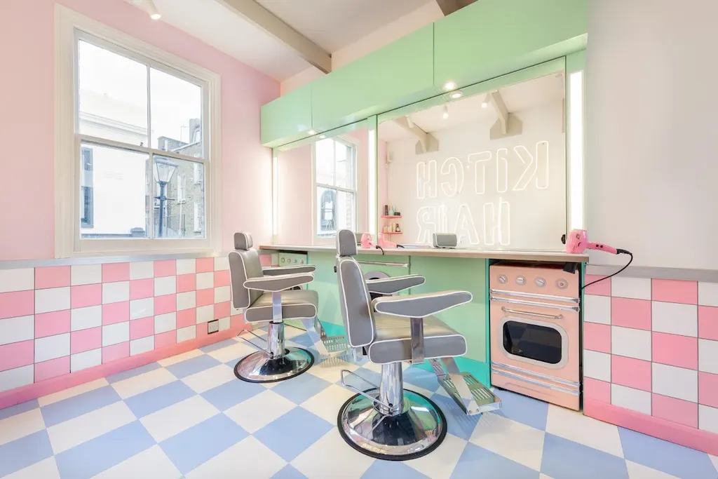 Kitch Hair — Hairdresser in London